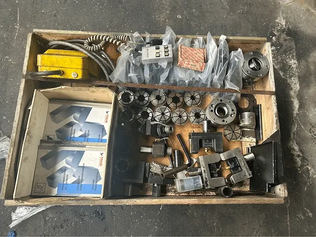 Mazak - sqt-10ms - cnc draaibank - afbeelding 11 van  24