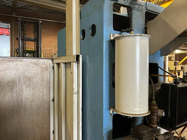 Mazak - vtc-20b - cnc bewerkingscentra - afbeelding 5 van  20