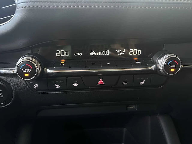 Mazda - 3 - 2.0 sky active-g comfort bose - car - 2019 - afbeelding 16 van  28