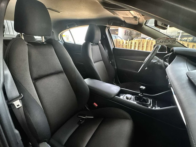 Mazda - 3 - 2.0 sky active-g comfort bose - car - 2019 - afbeelding 21 van  28