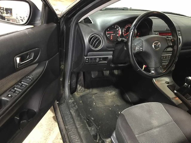 Mazda - 6 sport - 1.8i touring ii - 83-rg-rz - afbeelding 23 van  23