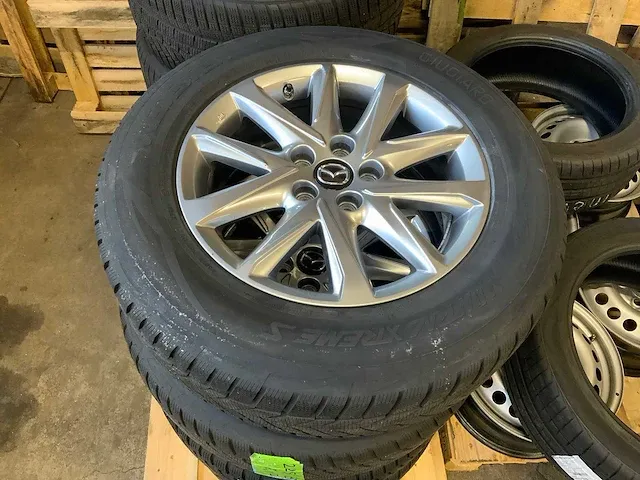 Mazda - cx5 17” - velg met winterbanden (4x) - afbeelding 6 van  12