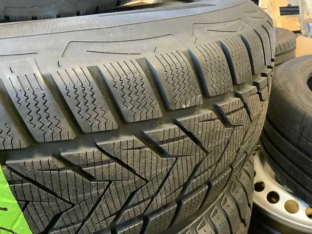 Mazda - cx5 17” - velg met winterbanden (4x) - afbeelding 8 van  12