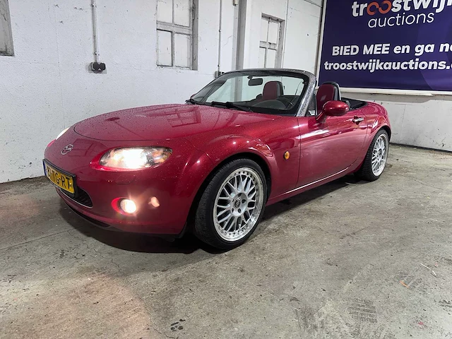 Mazda - mx-5 - 2.0 s-vt 160pk+ 3rd gen. le - 87-tg-rt - afbeelding 1 van  23