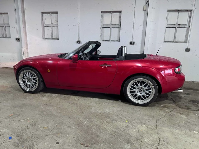 Mazda - mx-5 - 2.0 s-vt 160pk+ 3rd gen. le - 87-tg-rt - afbeelding 2 van  23