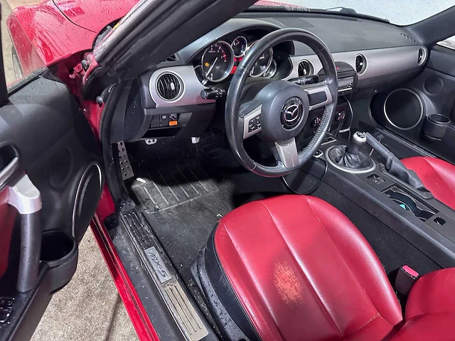 Mazda - mx-5 - 2.0 s-vt 160pk+ 3rd gen. le - 87-tg-rt - afbeelding 9 van  23