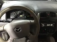 Mazda - premacy - 2.0i exclusive automaat - 64-bf-rk - afbeelding 2 van  20