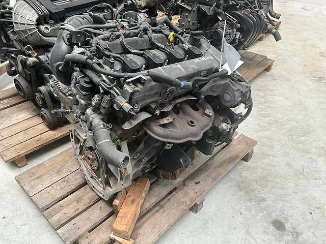 Mazda 1.8l l8-de automotor - afbeelding 3 van  6