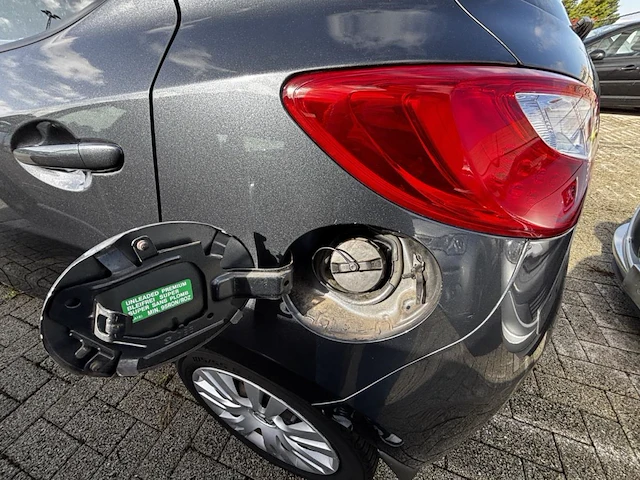 Mazda 2 1.3i active,2008 - afbeelding 10 van  29