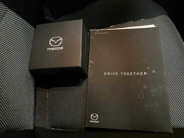 Mazda 2 1.5 skyactiv-g gt-m ; g-086-vt - afbeelding 12 van  19
