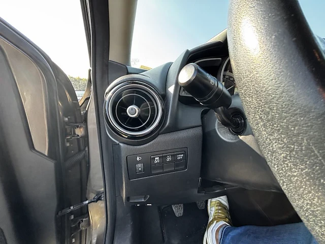 Mazda 2 1.5i skyactiv-g skydrive, 2016 - afbeelding 16 van  24