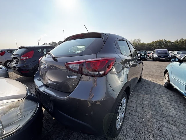 Mazda 2 1.5i skyactiv-g skydrive, 2016 - afbeelding 4 van  24