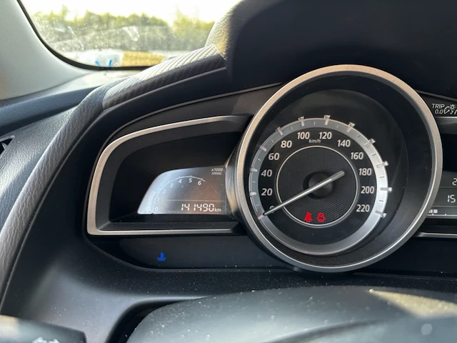 Mazda 2 1.5i skyactiv-g skydrive, 2016 - afbeelding 9 van  24