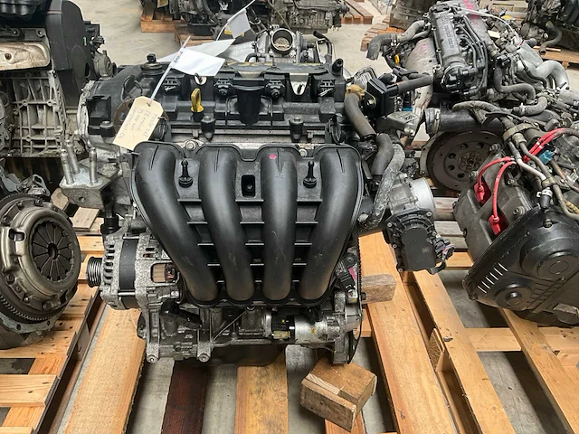 Mazda 2.0l pe automotor - afbeelding 1 van  5