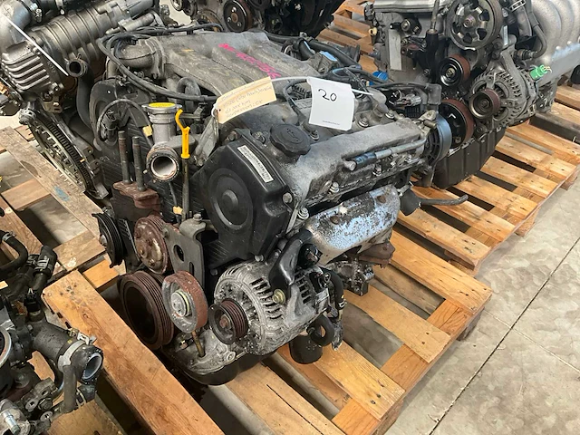 Mazda 2.5l v6 kl-ze automotor - afbeelding 2 van  4