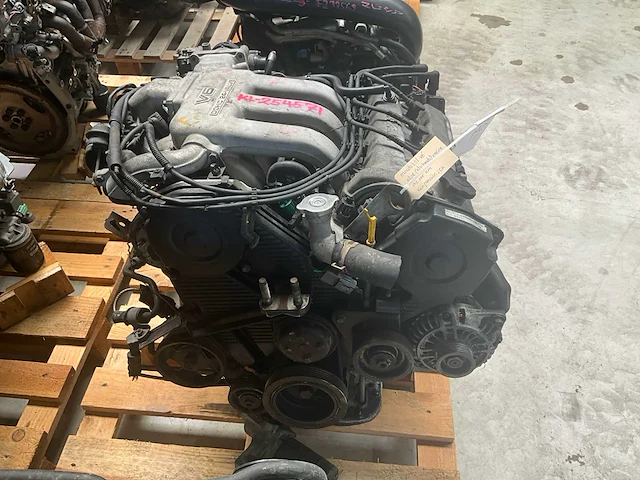 Mazda 2.5l v6 klze automotor - afbeelding 4 van  6