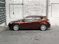 Mazda 3 1.6 navigator 105pk 2011, 51-snn-1 - afbeelding 24 van  43