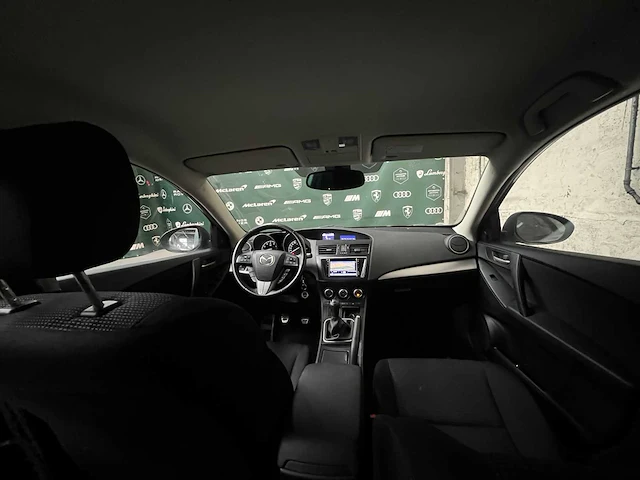 Mazda 3 1.6 navigator 105pk 2011, 51-snn-1 - afbeelding 31 van  43