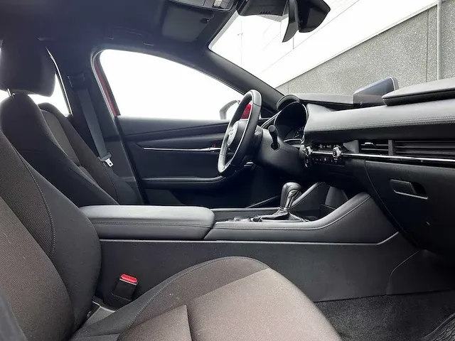 Mazda 3 2.0 e-skyactiv-g 150 sportive| t-978-pz - afbeelding 17 van  37