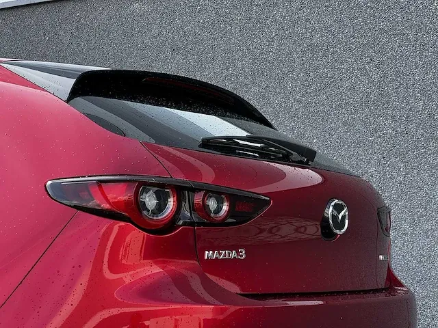 Mazda 3 2.0 e-skyactiv-g 150 sportive| t-978-pz - afbeelding 18 van  37