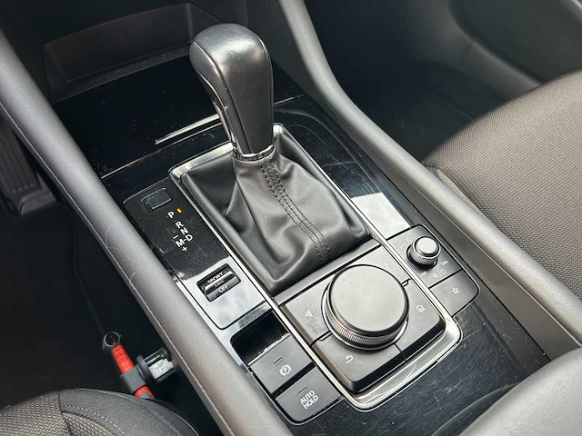 Mazda 3 2.0 e-skyactiv-x m hybrid 180 comfort; h-854-pn - afbeelding 6 van  20