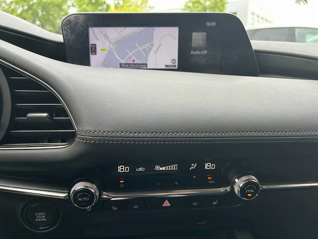 Mazda 3 2.0 e-skyactiv-x m hybrid 180 comfort met bose , ; h-854-pn - afbeelding 2 van  20