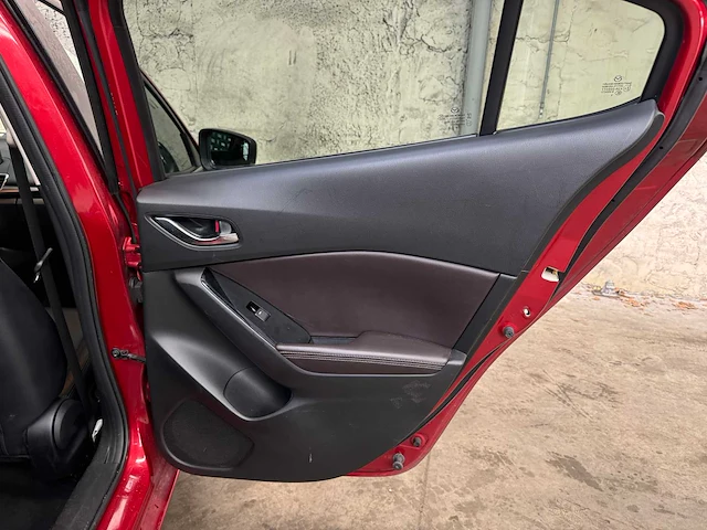 Mazda 3 2.2 s.a. 150 gt-m 150pk 2016, kx-087-t - afbeelding 34 van  50