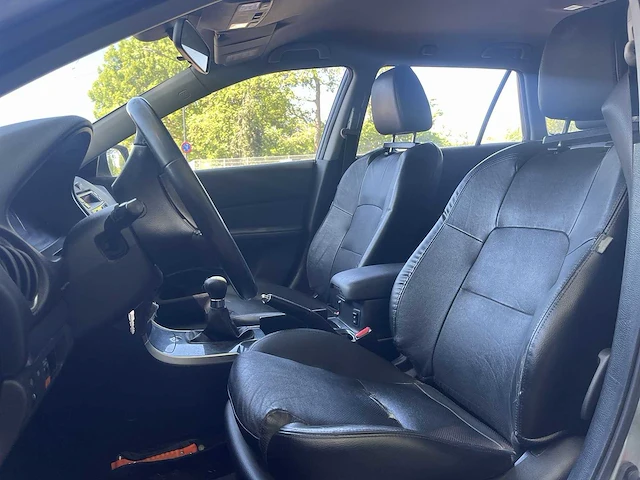 Mazda 6 sportbreak 2.0i executive car 2005 | 91-rx-fn i - afbeelding 2 van  23