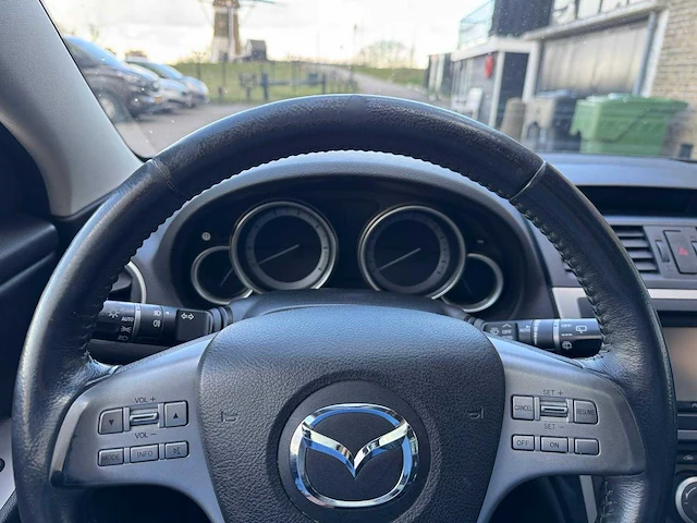 Mazda 6 sportbreak 2.5 s-vt executive 25-gvt-8 - afbeelding 16 van  32