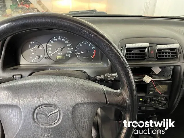 Mazda 626 2.0i glx, sn-zx-57 - afbeelding 10 van  23