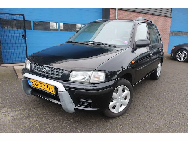 Mazda demio 1.3 lx, xd-xd-06 - afbeelding 1 van  12