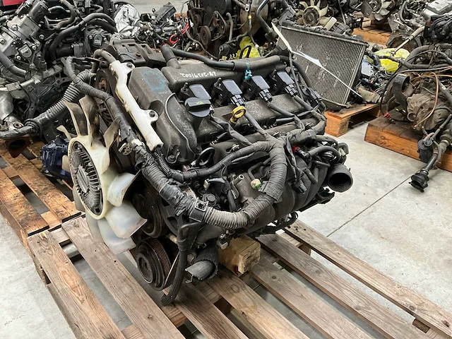 Mazda l8 motor - afbeelding 4 van  7