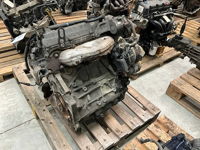 Mazda l8 motor - afbeelding 6 van  7