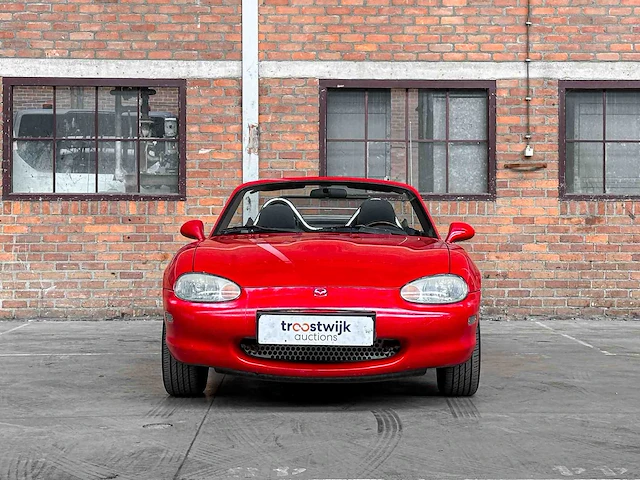 Mazda mx-5 1.6i 110pk 1999, 40-sf-xj youngtimer - afbeelding 23 van  29