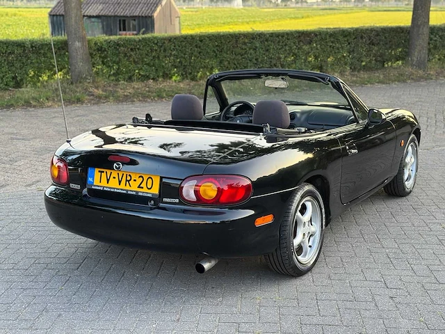 Mazda mx-5 1.6i cabriolet tv-vr-20 - afbeelding 13 van  17