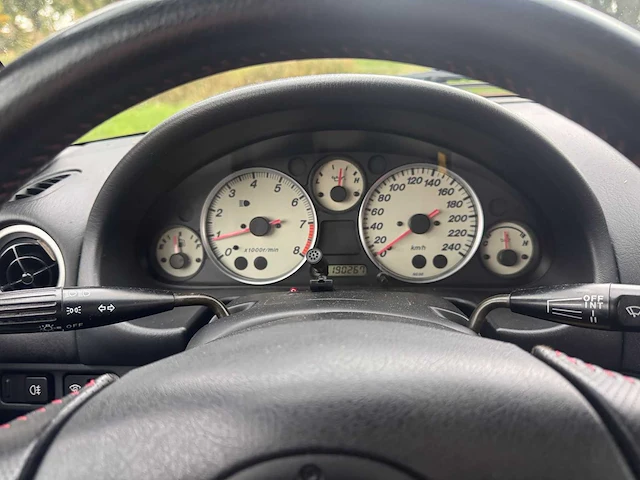 Mazda mx 5 1.6i dynamic dealer onderhouden, 09-rj-zt - afbeelding 4 van  13