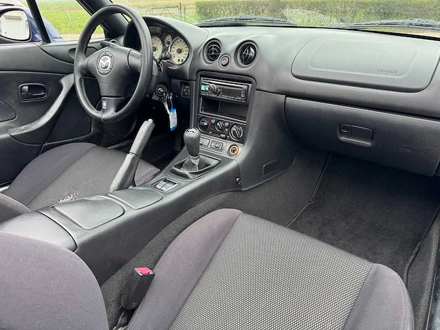 Mazda mx-5 1.6i exclusive org nl nap 87-ll-xf - afbeelding 7 van  26