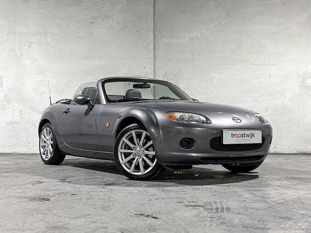 Mazda mx-5 2.0 s-vt touring 160pk 2006, jh-652-t youngtimer - afbeelding 32 van  34