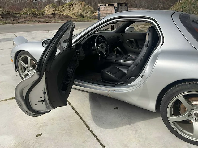 Mazda rx-7 fd3s personenauto - afbeelding 9 van  37