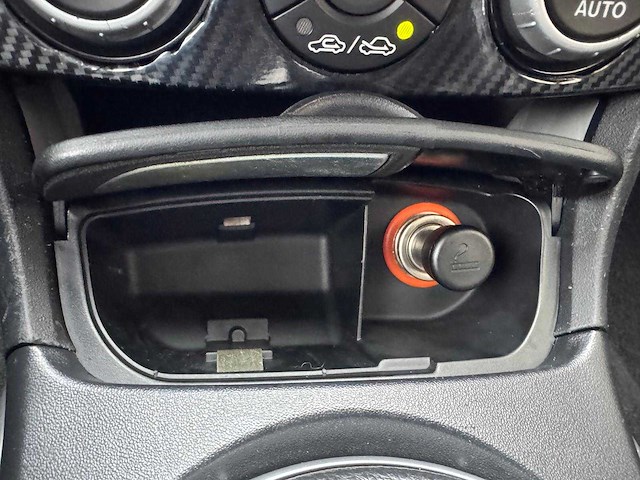 Mazda rx-8 1.3 renesis 86000km org nl 42-xb-sz - afbeelding 27 van  34