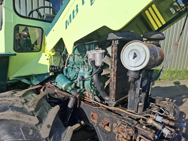 Mb - 1986 - trac 800 - vierwielaangedreven landbouwtractor - afbeelding 4 van  9