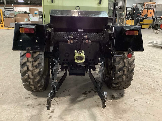 Mb trac 800/ 440/2 vierwielaangedreven landbouwtractor - afbeelding 10 van  28