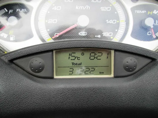 Mbk yamaha yp - motorscooter - 125 r - motorfiets - afbeelding 3 van  11