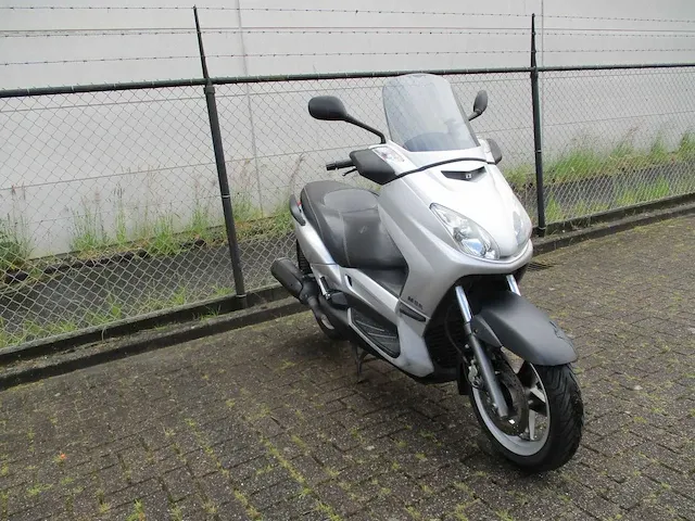 Mbk yamaha yp - motorscooter - 125 r - motorfiets - afbeelding 7 van  11
