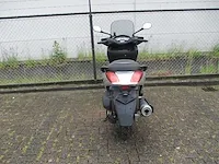 Mbk yamaha yp - motorscooter - 125 r - motorfiets - afbeelding 10 van  11
