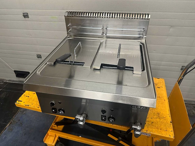 Mbm gf665 friteuse - afbeelding 2 van  5