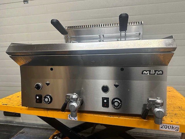 Mbm gf665 friteuse - afbeelding 3 van  5