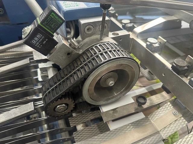 Mbo binder gmbh & co. - t700 en t800.1 & lega 55.6. - vouwmachine - afbeelding 11 van  27