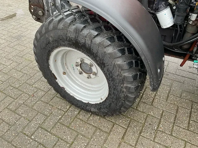 Mc cormick f95 vierwielaangedreven landbouwtractor - afbeelding 5 van  40