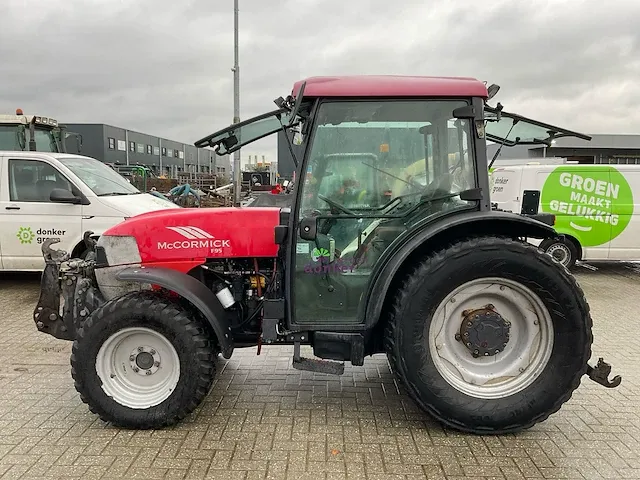 Mc cormick f95 vierwielaangedreven landbouwtractor - afbeelding 35 van  40